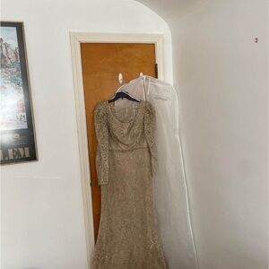 Stunning SIZE 12 champagne gown purchased 10 months ago from Saks for $398